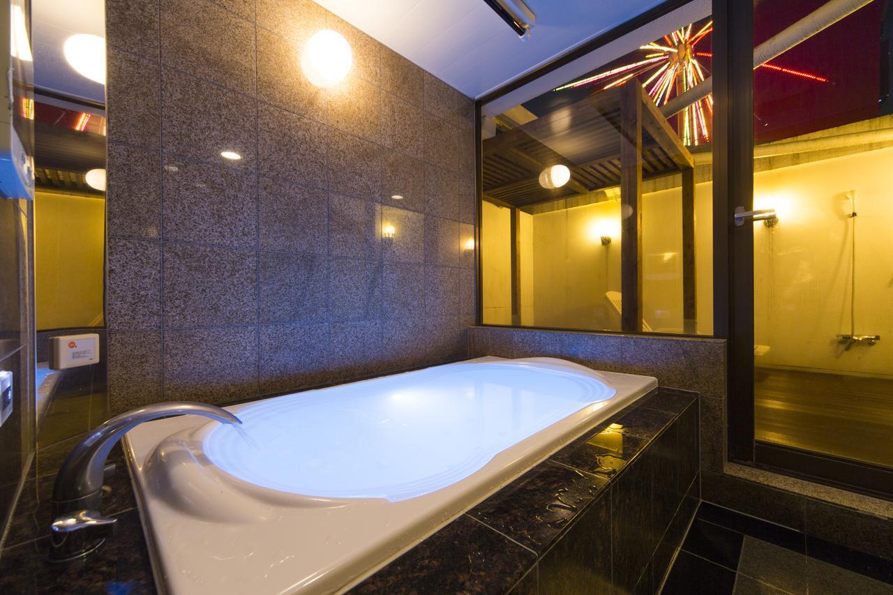 Hotel Lala Tsukasa Fukuoka  Exteriör bild